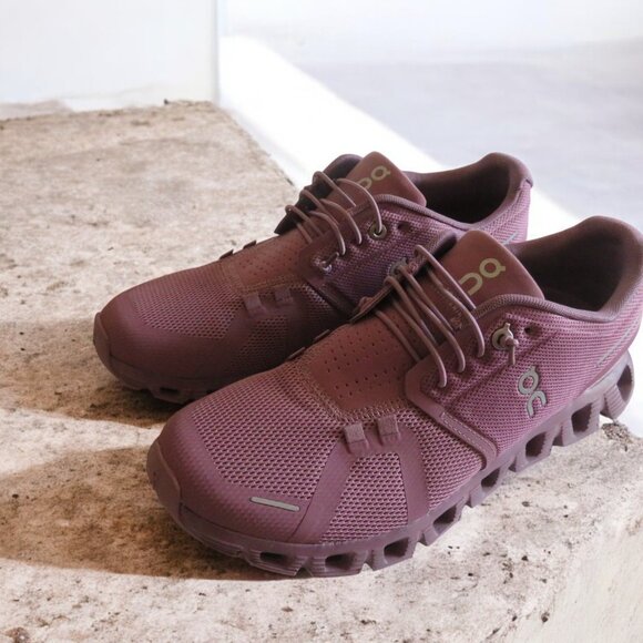 Cloud 5 Running Shoe (Women) Size 8, Fig/Quartz (EUC) - Picture 2 of 16